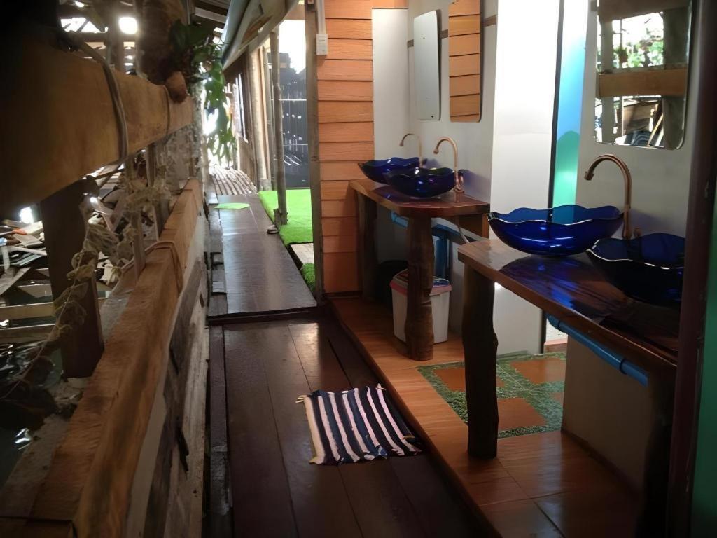 Peacock Hostel Ко-Ланта Екстер'єр фото