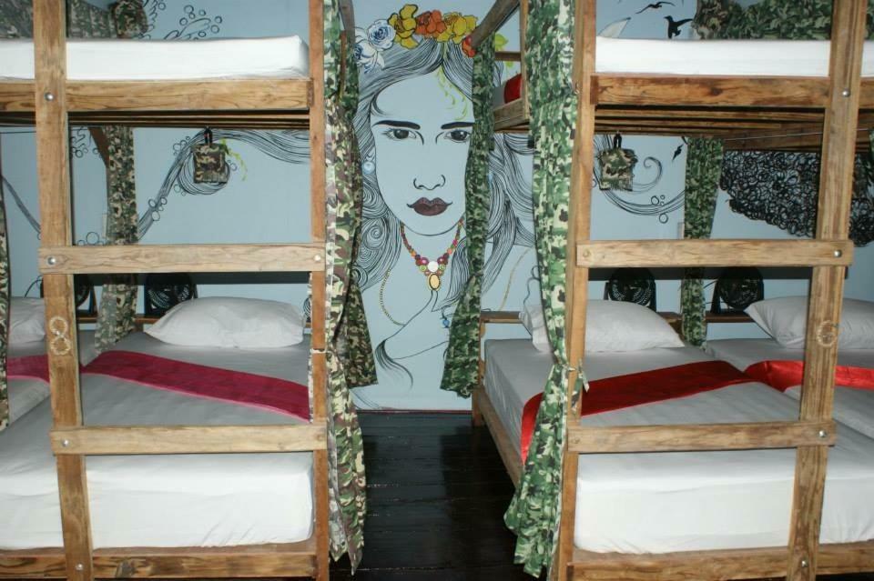 Peacock Hostel Ко-Ланта Екстер'єр фото