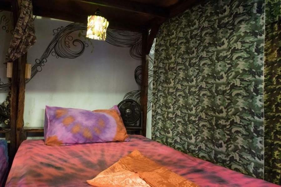 Peacock Hostel Ко-Ланта Екстер'єр фото
